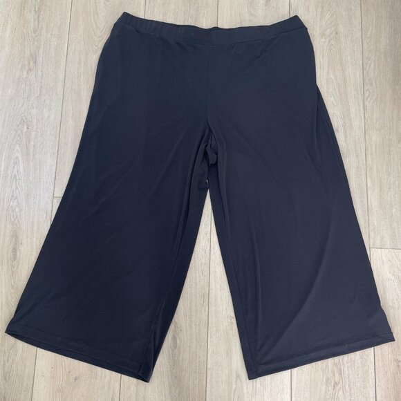 Lane Bryant Pants Womens 26/28 Black Wide Leg Pull On Stretch Knit Plus - Picture 1 of 8